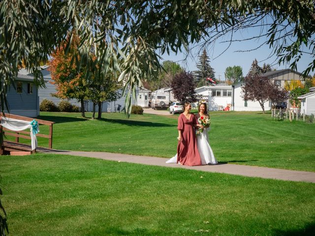 Kurt and Lou&apos;s wedding in Strathmore, Alberta 111