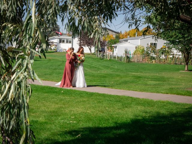 Kurt and Lou&apos;s wedding in Strathmore, Alberta 112