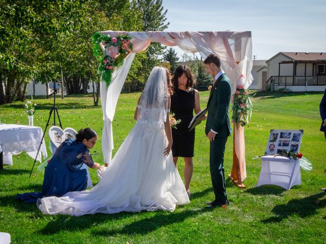 Kurt and Lou&apos;s wedding in Strathmore, Alberta 124