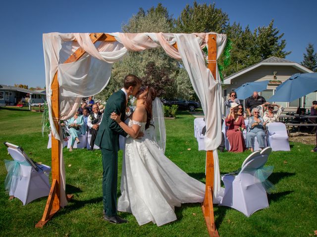 Kurt and Lou&apos;s wedding in Strathmore, Alberta 174