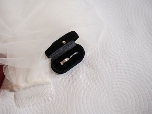 Yiwei and Jenny's wedding in Sainte-Anne-des-Plaines, Quebec 3