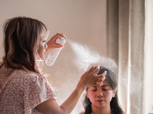 Yiwei and Jenny's wedding in Sainte-Anne-des-Plaines, Quebec 6