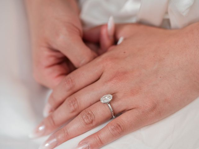 Yiwei and Jenny's wedding in Sainte-Anne-des-Plaines, Quebec 11