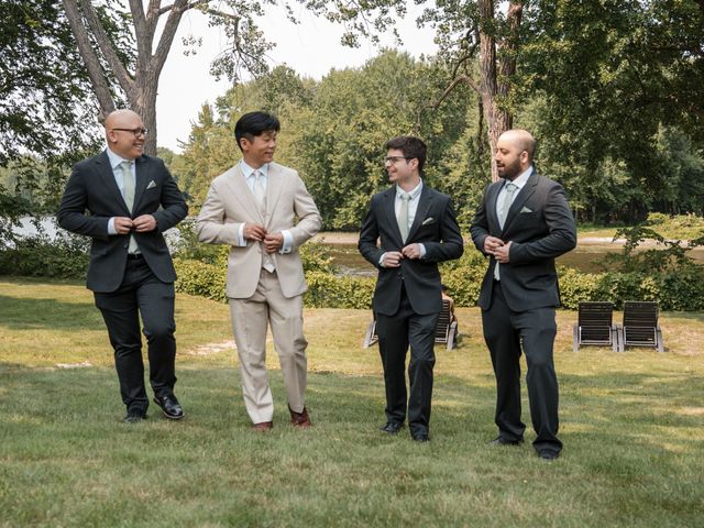 Yiwei and Jenny's wedding in Sainte-Anne-des-Plaines, Quebec 19