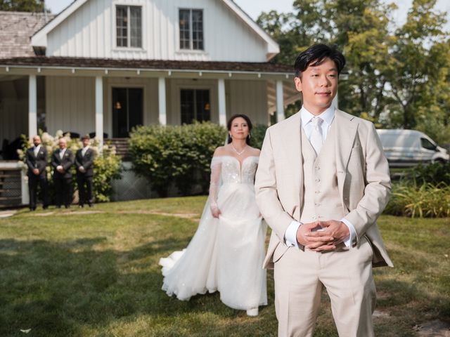 Yiwei and Jenny's wedding in Sainte-Anne-des-Plaines, Quebec 20