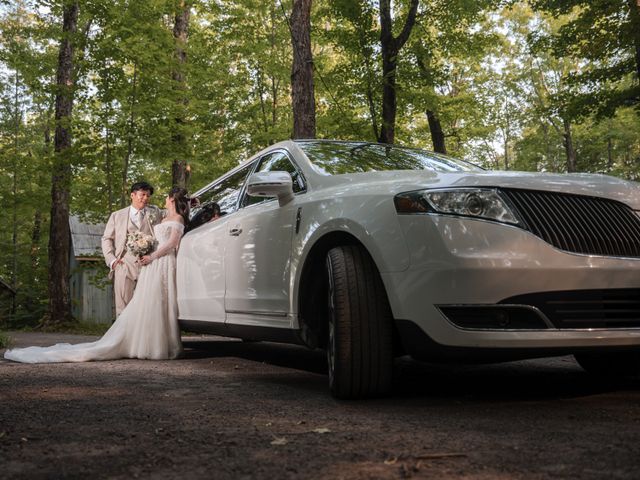 Yiwei and Jenny's wedding in Sainte-Anne-des-Plaines, Quebec 44