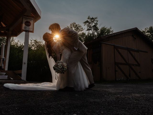Yiwei and Jenny's wedding in Sainte-Anne-des-Plaines, Quebec 51