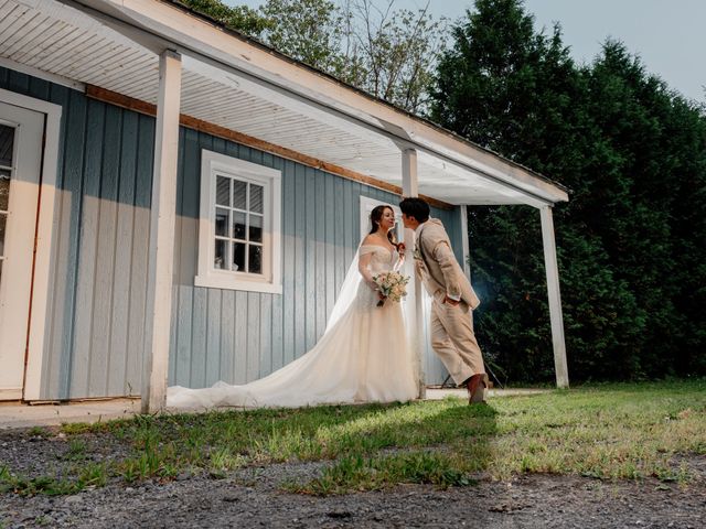 Yiwei and Jenny's wedding in Sainte-Anne-des-Plaines, Quebec 53