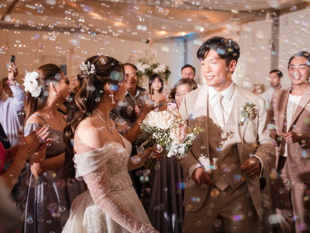 Yiwei and Jenny's wedding in Sainte-Anne-des-Plaines, Quebec 60