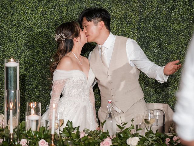 Yiwei and Jenny's wedding in Sainte-Anne-des-Plaines, Quebec 62