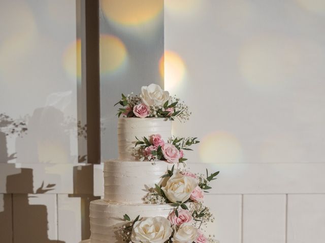 Yiwei and Jenny's wedding in Sainte-Anne-des-Plaines, Quebec 64