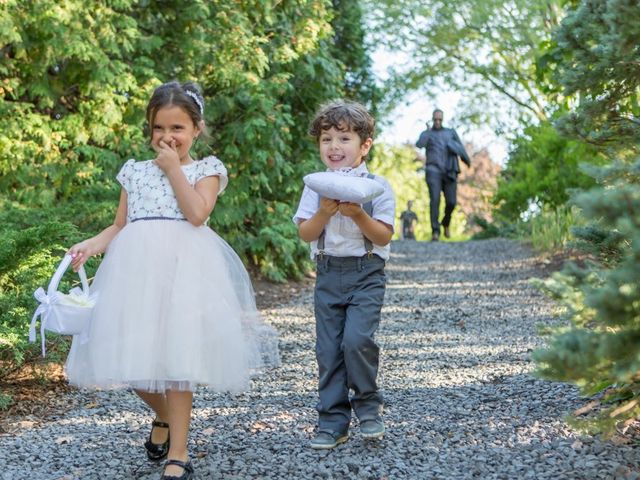 John and Arianne&apos;s wedding in Montreal, Quebec 42