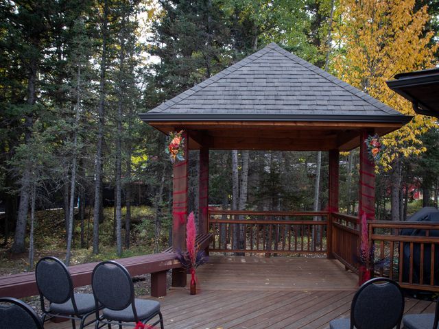 Corey and Alyson&apos;s wedding in Bragg Creek, Alberta 27