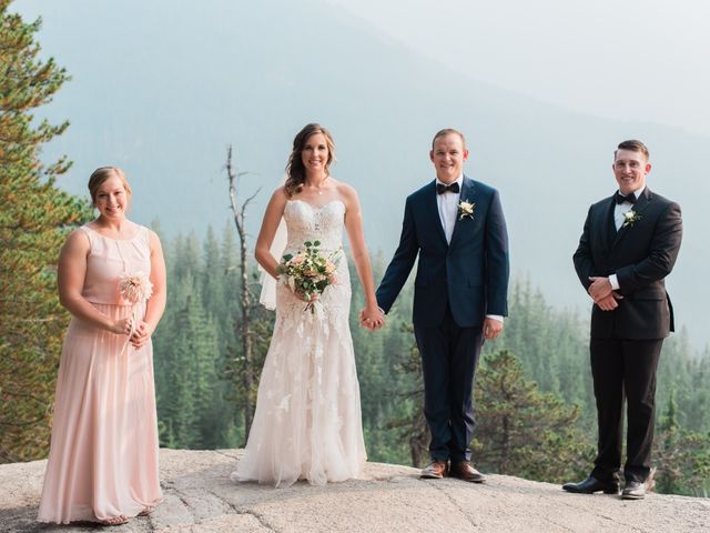 Spencer and Caroline&apos;s wedding in Squamish, British Columbia 10