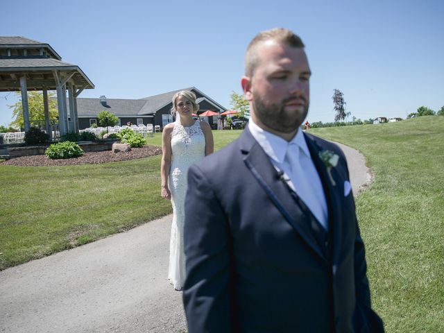 Landon and Carly&apos;s wedding in Ennismore, Ontario 19
