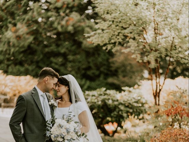 Lili and David's wedding in Pitt Meadows, British Columbia 35