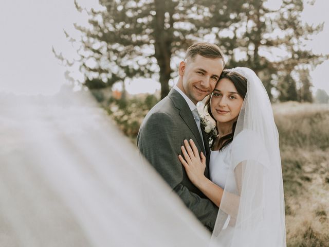 Lili and David's wedding in Pitt Meadows, British Columbia 44