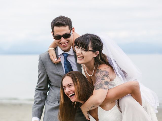 Marco and Jessica&apos;s wedding in Comox, British Columbia 4
