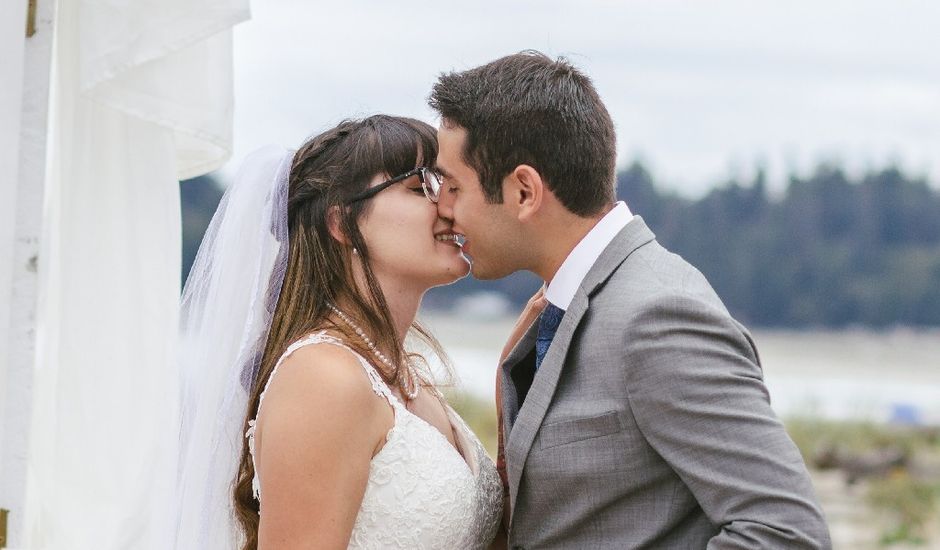 Marco and Jessica's wedding in Comox, British Columbia