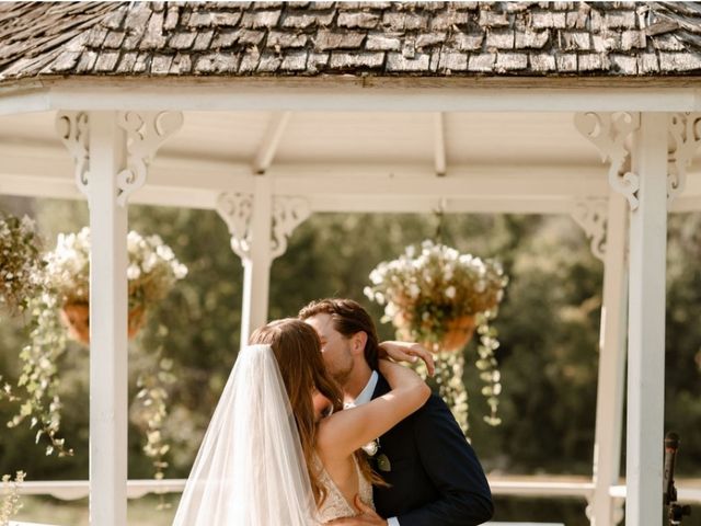 Patrick and Jacquelynn &apos;s wedding in Rigaud, Quebec 3