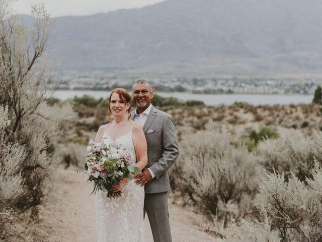 Rob and Dessa&apos;s wedding in Osoyoos, British Columbia 1