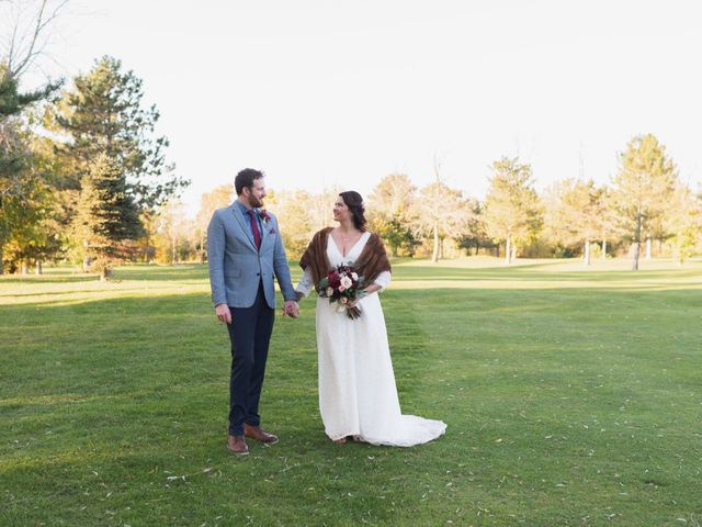 Carson and Sarah&apos;s wedding in Niagara Falls, Ontario 16