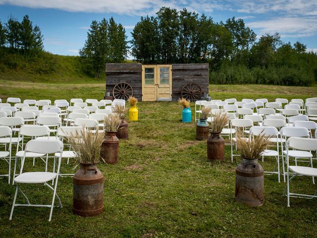 Aaron and Brittany&apos;s wedding in Warburg, Alberta 25