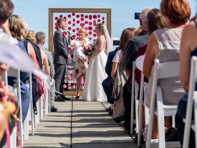 Jordan and Stephanie&apos;s wedding in New Westminster, British Columbia 30