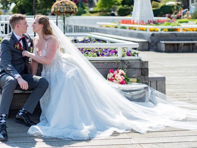 Jordan and Stephanie&apos;s wedding in New Westminster, British Columbia 46