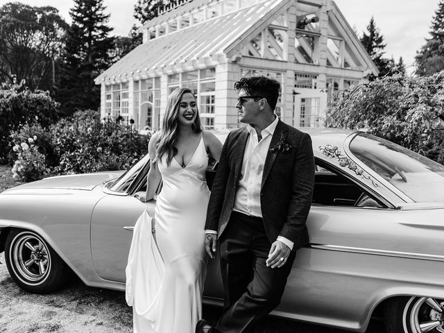 Dane and Emma&apos;s wedding in Victoria, British Columbia 30