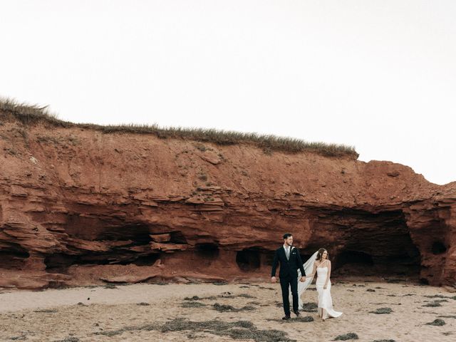 Will and Mary-Lynn&apos;s wedding in North Rustico, Prince Edward Island 51