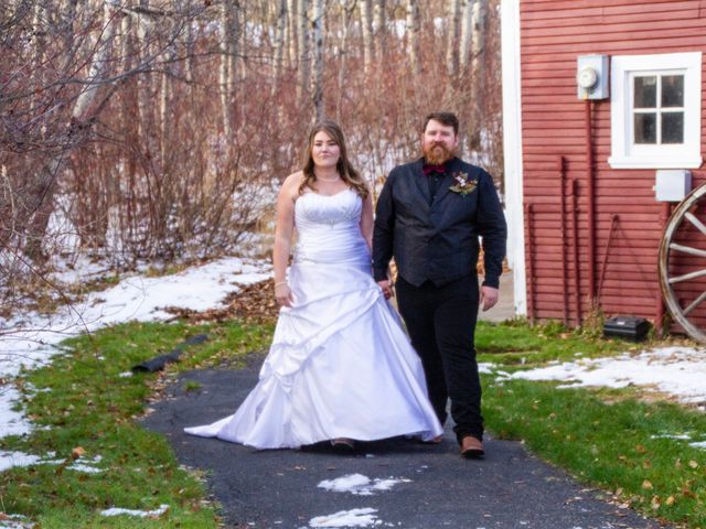 Jordan and Miranda&apos;s wedding in Saskatoon, Saskatchewan 16