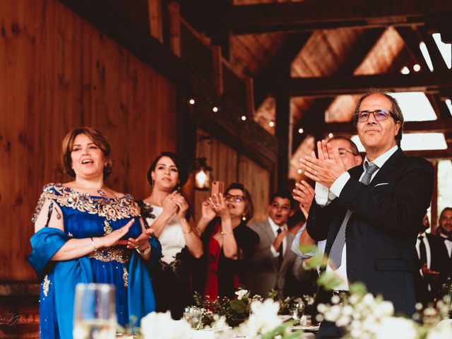Nassim and Mariam&apos;s wedding in La Conception, Quebec 26