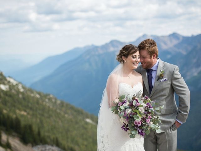 Kyle and Felicia&apos;s wedding in Golden, British Columbia 17