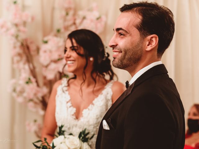 Alexandre and Soukaina&apos;s wedding in Montreal, Quebec 9