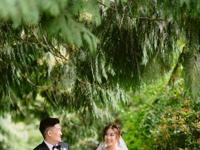 Bosco and Amanda&apos;s wedding in Vancouver, British Columbia 18
