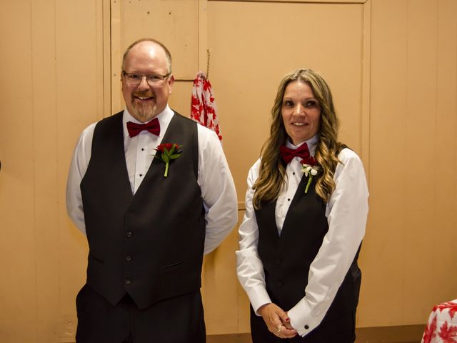 Rob and Shelly&apos;s wedding in Dorchester, Ontario 29