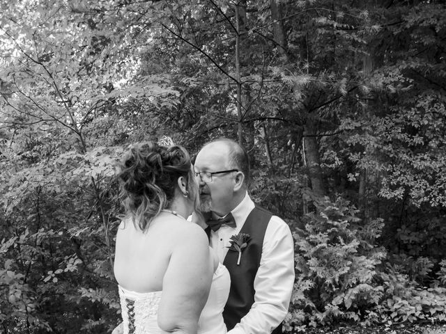 Rob and Shelly&apos;s wedding in Dorchester, Ontario 52