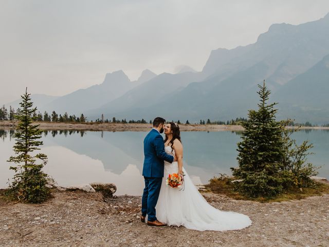 Enrique and Dulce&apos;s wedding in Canmore, Alberta 1