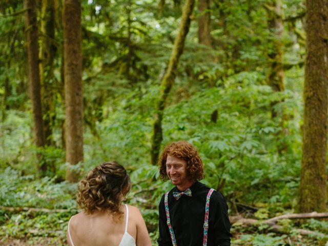 Sam and Keira&apos;s wedding in Squamish, British Columbia 40