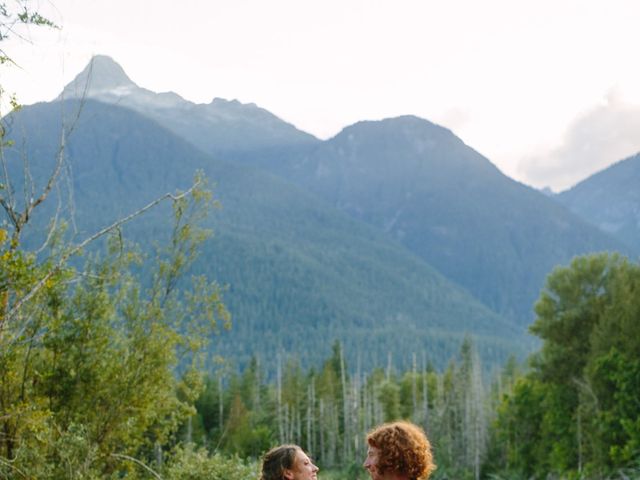 Sam and Keira&apos;s wedding in Squamish, British Columbia 162