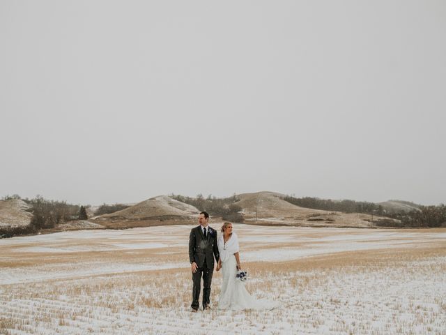 Brett and Brittany&apos;s wedding in Lumsden, Saskatchewan 48