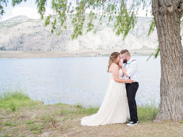 Kyle and Allison&apos;s wedding in Osoyoos, British Columbia 8