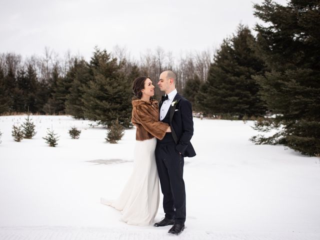 Chris and Siobhan&apos;s wedding in Burlington, Ontario 42