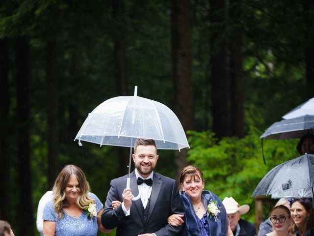 Colton and Vendela's wedding in Maple Ridge, British Columbia 8