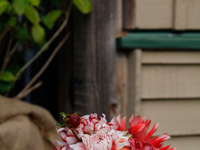 Ryan and Katie's wedding in Courtenay, British Columbia 9