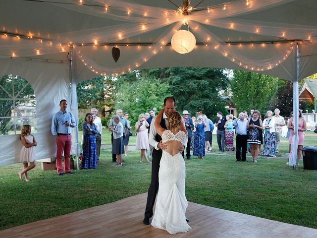 Ryan and Katie's wedding in Courtenay, British Columbia 12
