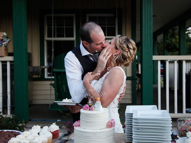 Ryan and Katie's wedding in Courtenay, British Columbia 15