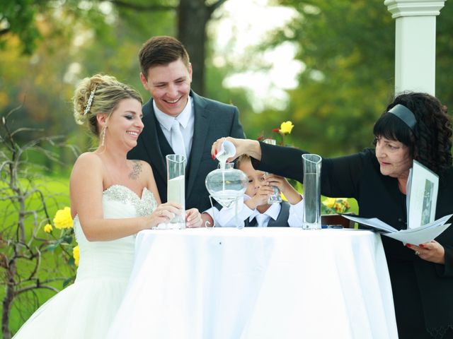 Francois and Misha&apos;s wedding in Niagara Falls, Ontario 19