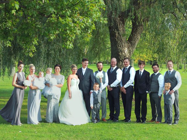 Francois and Misha&apos;s wedding in Niagara Falls, Ontario 24